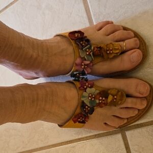 Italian Shoemakers Multicolor Floral Sandals